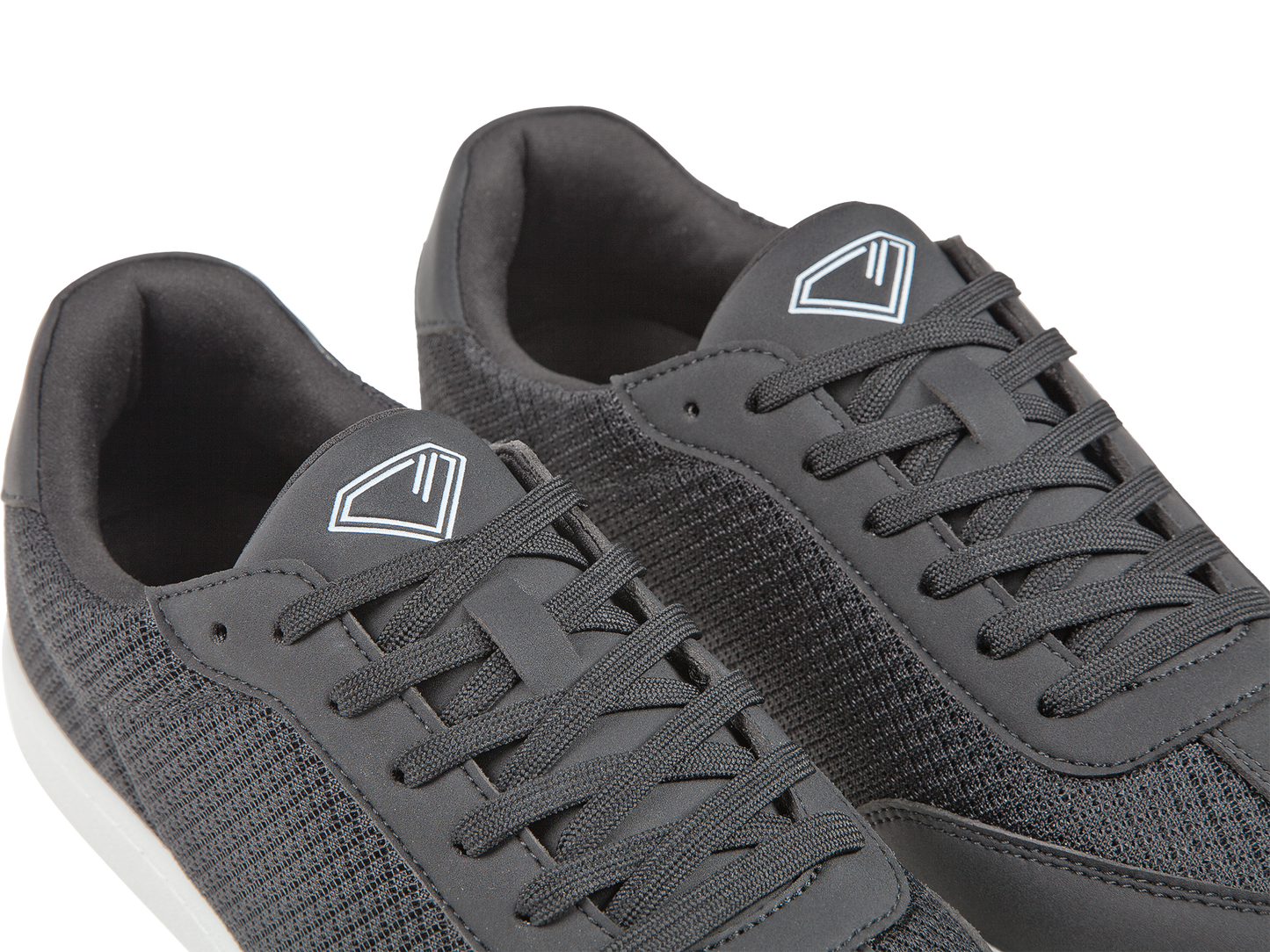 227-513-691 VIBE SpinPoint Dance Sneaker Weite G unisex schwarz vegan